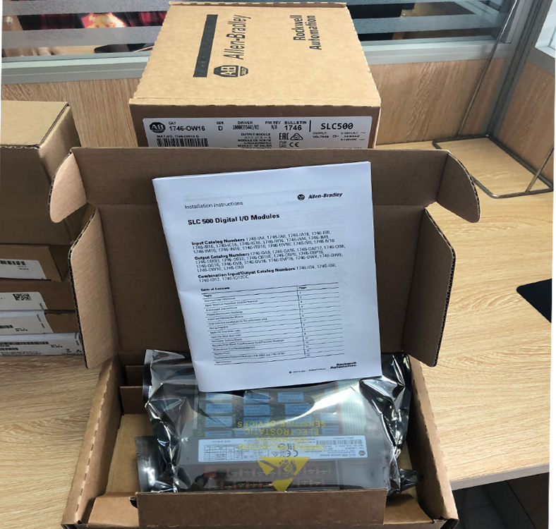 Allen-Bradley PLC 1746-OV16